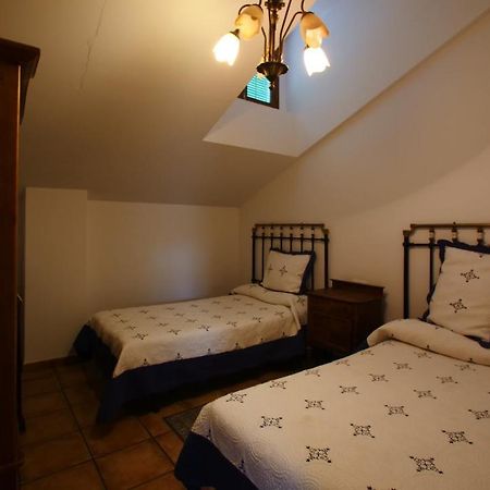 Casa Rural Plaza Vieja Saldaña Kültér fotó
